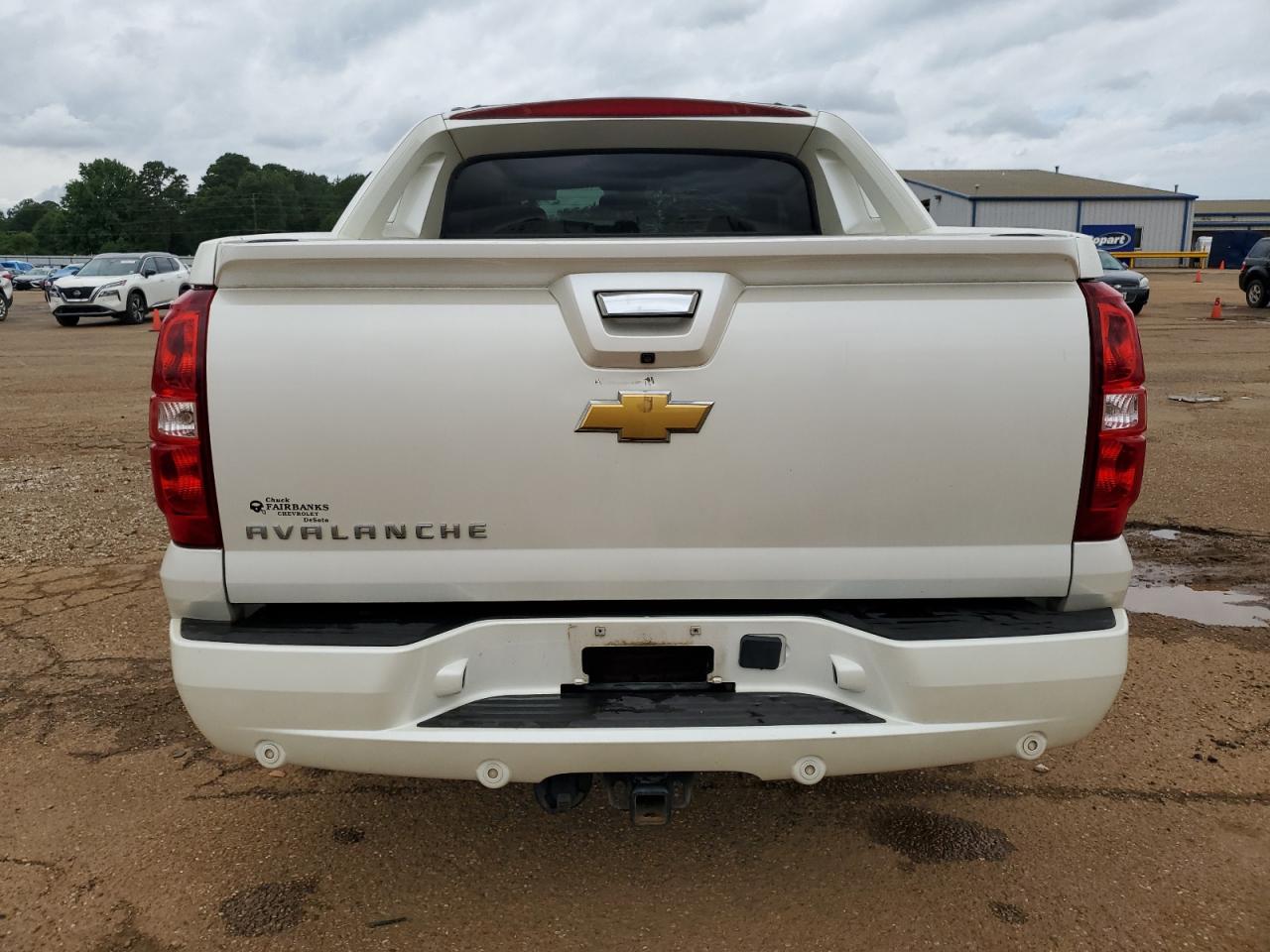 3GNMCGE03CG296911 2012 Chevrolet Avalanche Ltz