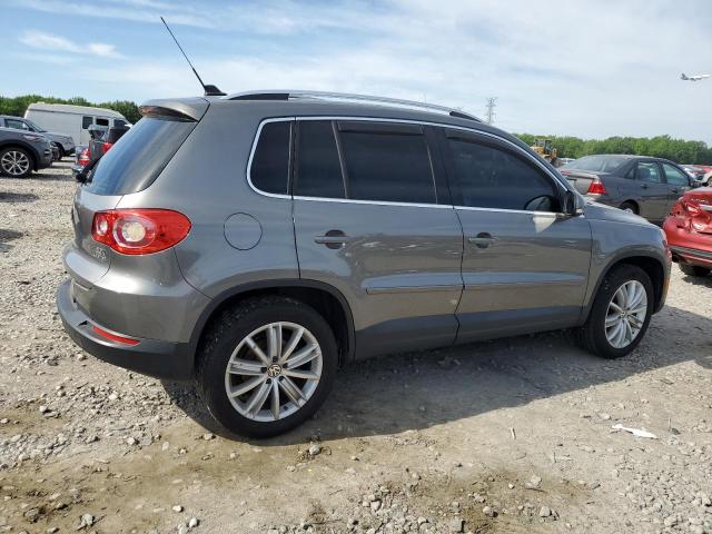 2011 Volkswagen Tiguan S VIN: WVGBV7AX8BW560049 Lot: 52772304