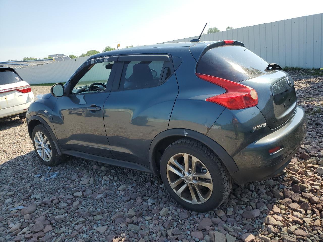 2012 Nissan Juke S vin: JN8AF5MV0CT126288