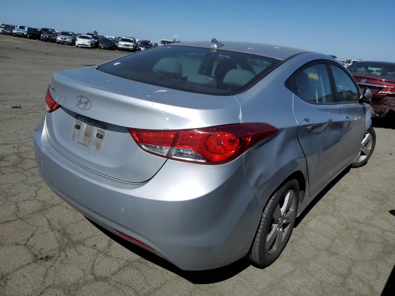 5NPDH4AE4DH385003 2013 Hyundai Elantra Gls