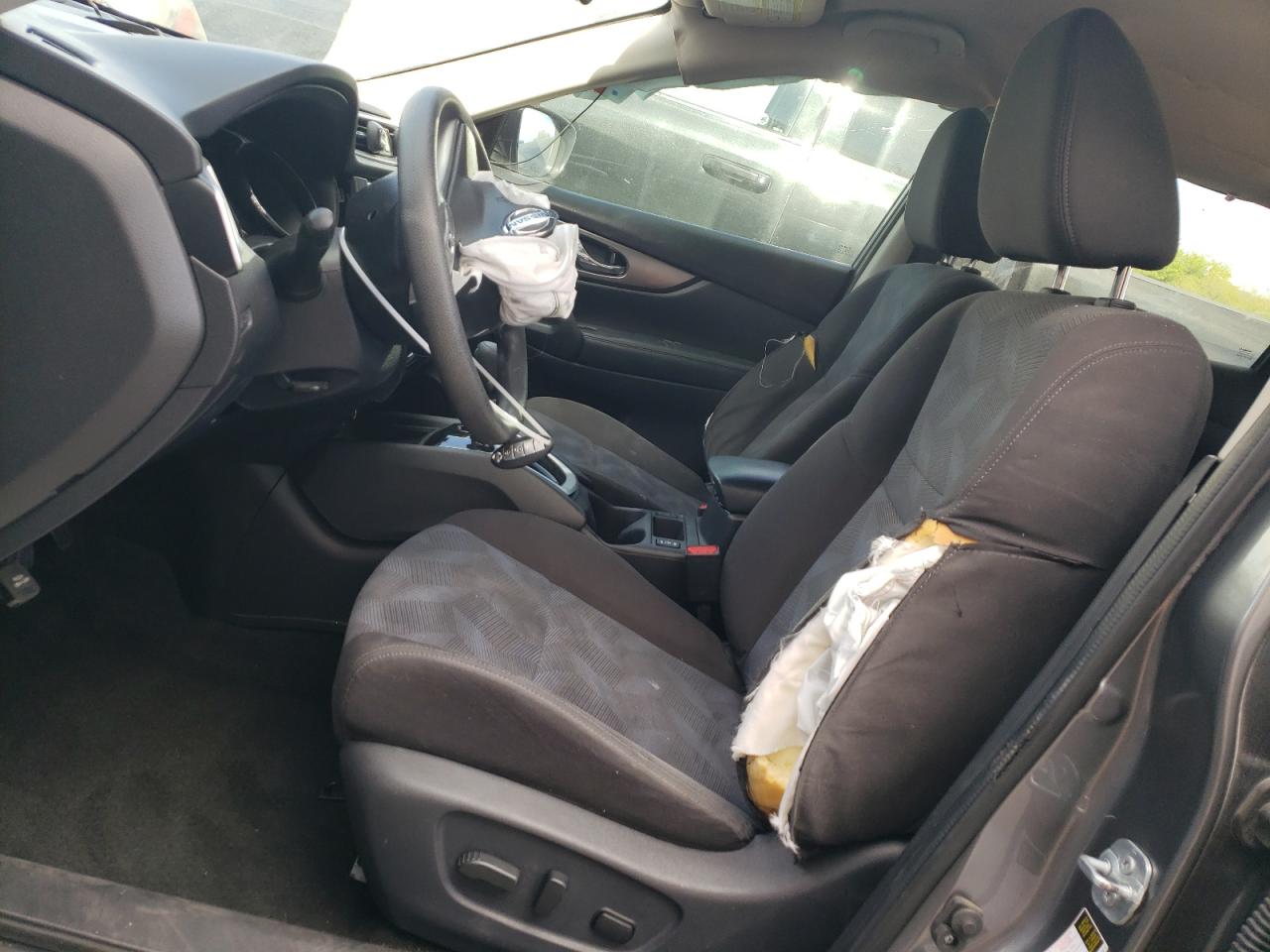 KNMAT2MT2GP737701 NISSAN ROGUE 2016