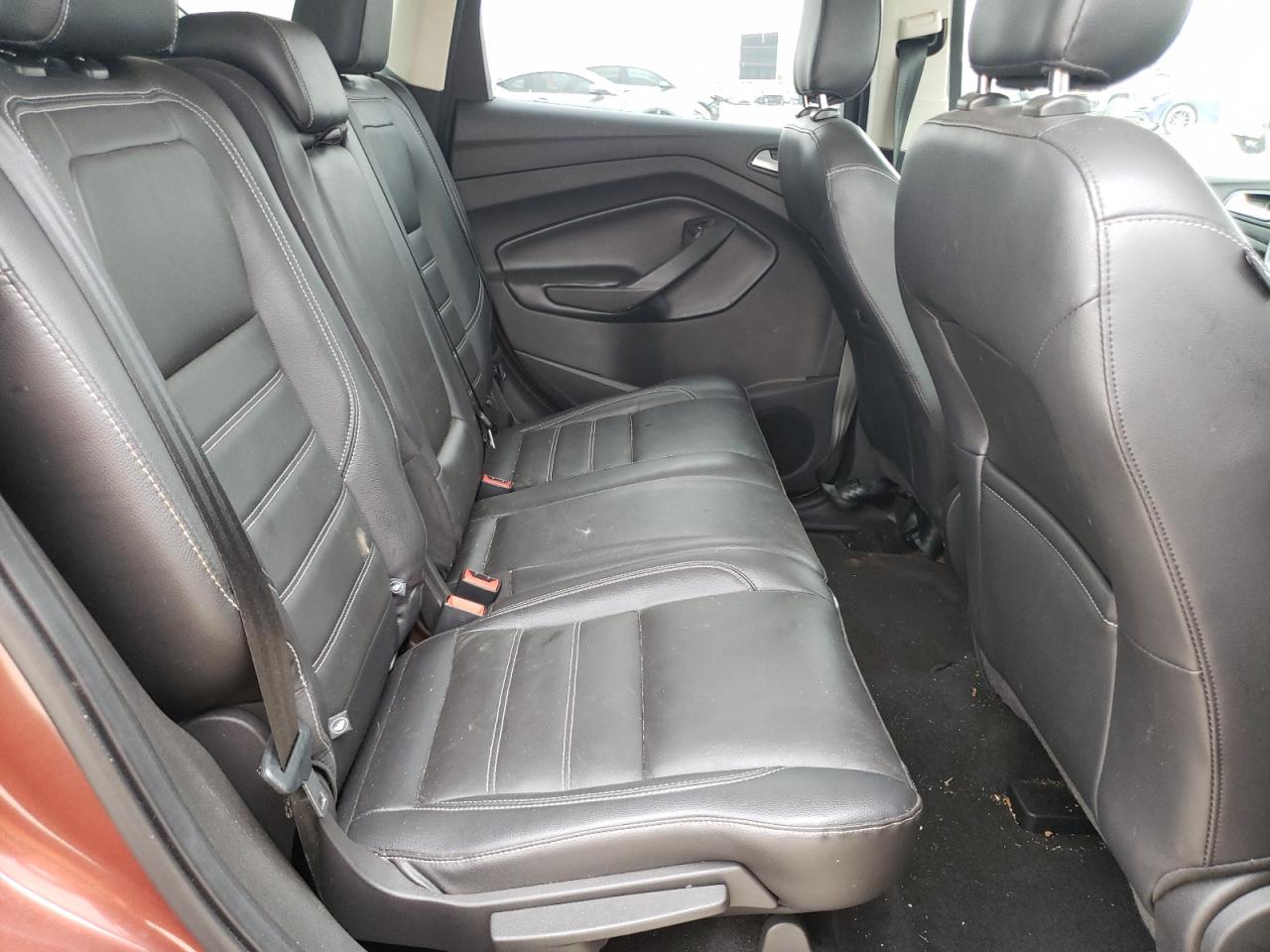 1FMCU0HD0JUB04115 FORD ESCAPE 2018