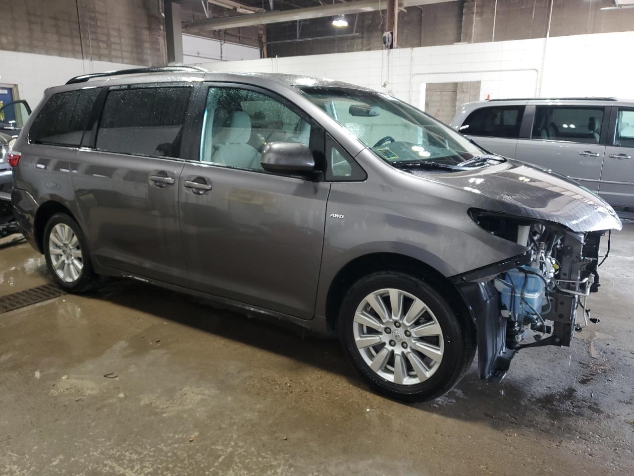 5TDJZ3DC7HS167593 2017 Toyota Sienna Le