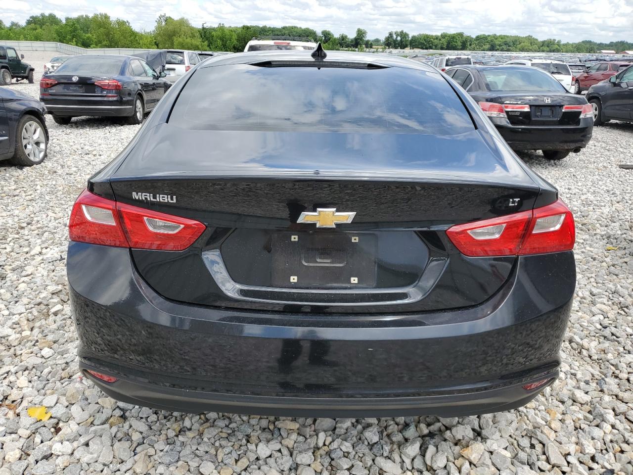 1G1ZE5ST2GF250255 CHEVROLET MALIBU 2016