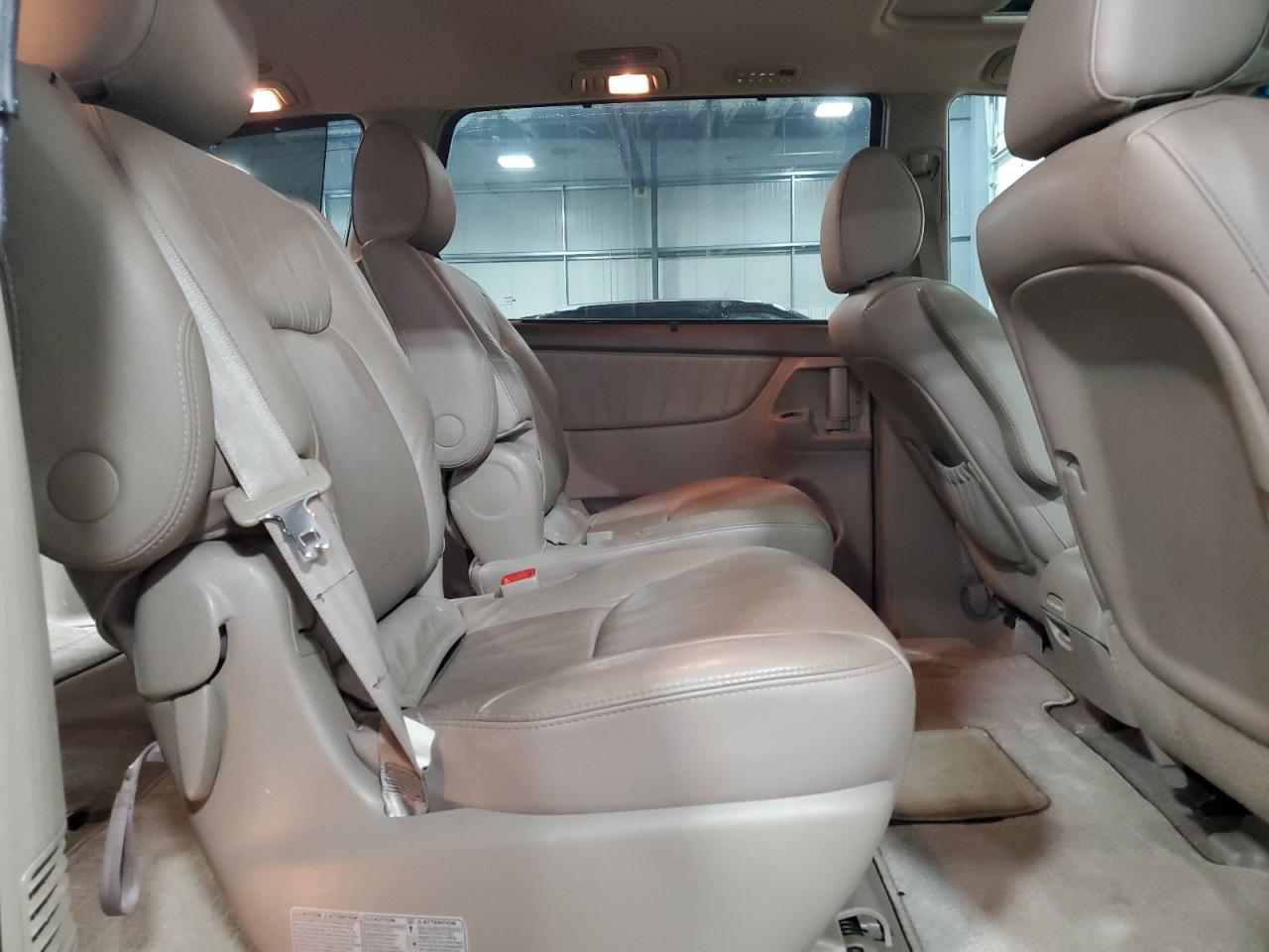 5TDZK22C39S250170 2009 Toyota Sienna Xle