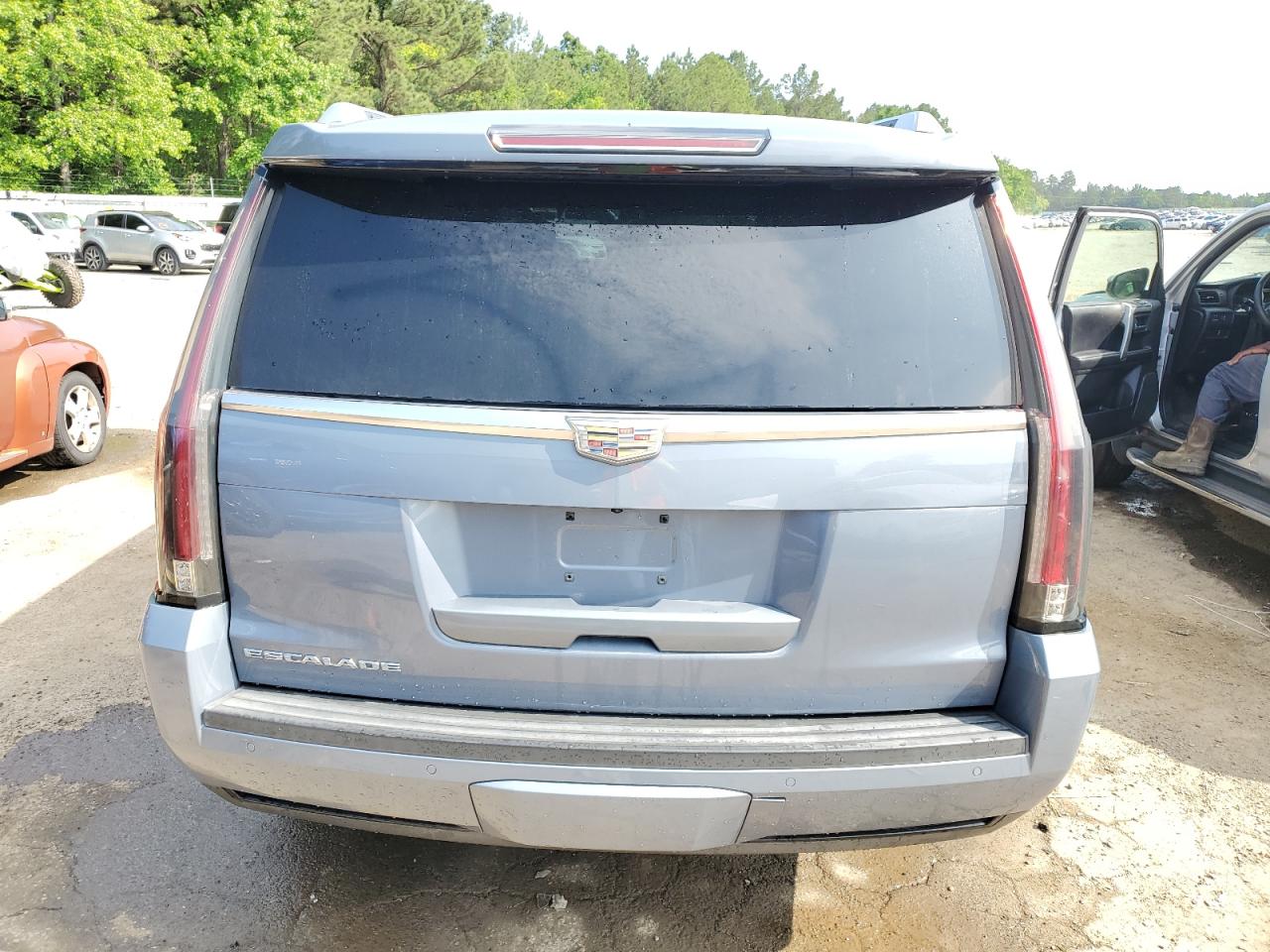 1GYS3HKJ0GR243490 2016 Cadillac Escalade Esv Luxury