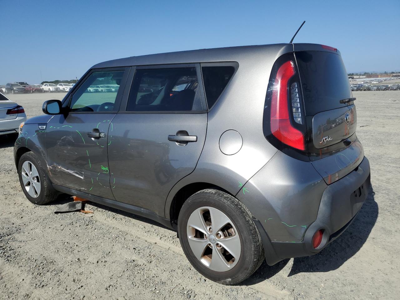 KNDJN2A25G7270957 2016 Kia Soul