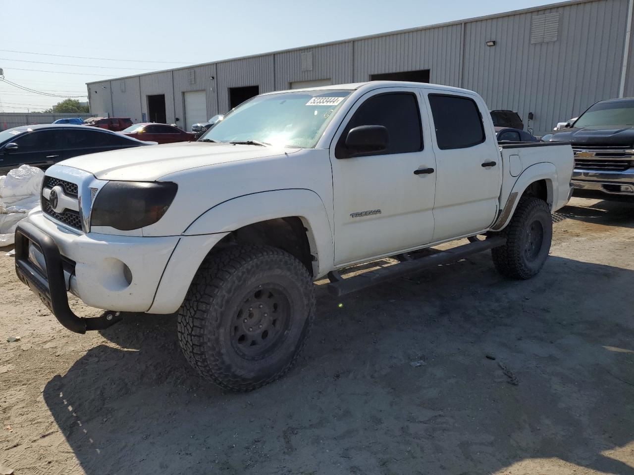 3TMJU4GN4BM111393 2011 Toyota Tacoma Double Cab Prerunner