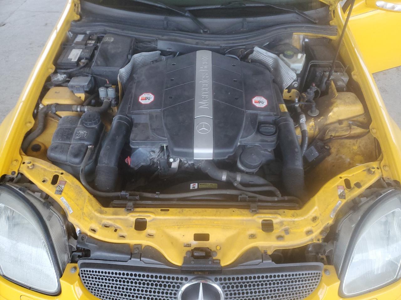 WDBKK65F12F247755 2002 Mercedes-Benz Slk 320