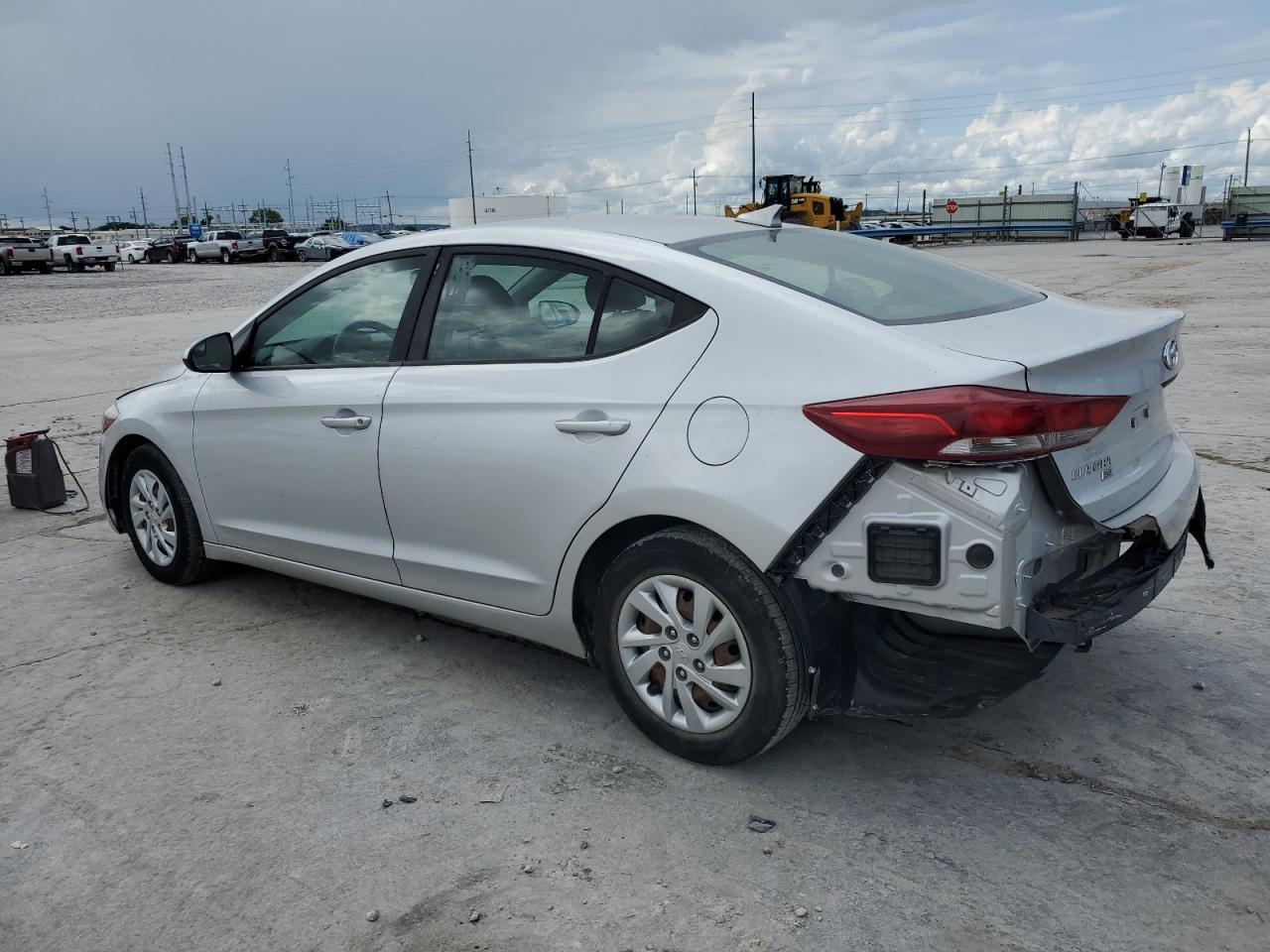 2017 Hyundai Elantra Se vin: KMHD74LFXHU094277