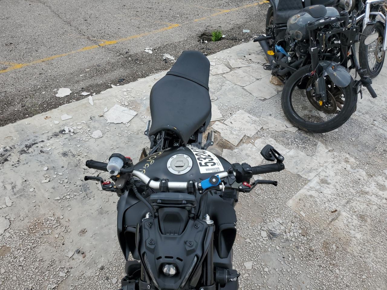 JYARN71EXNA002623 YAMAHA MT09 2022
