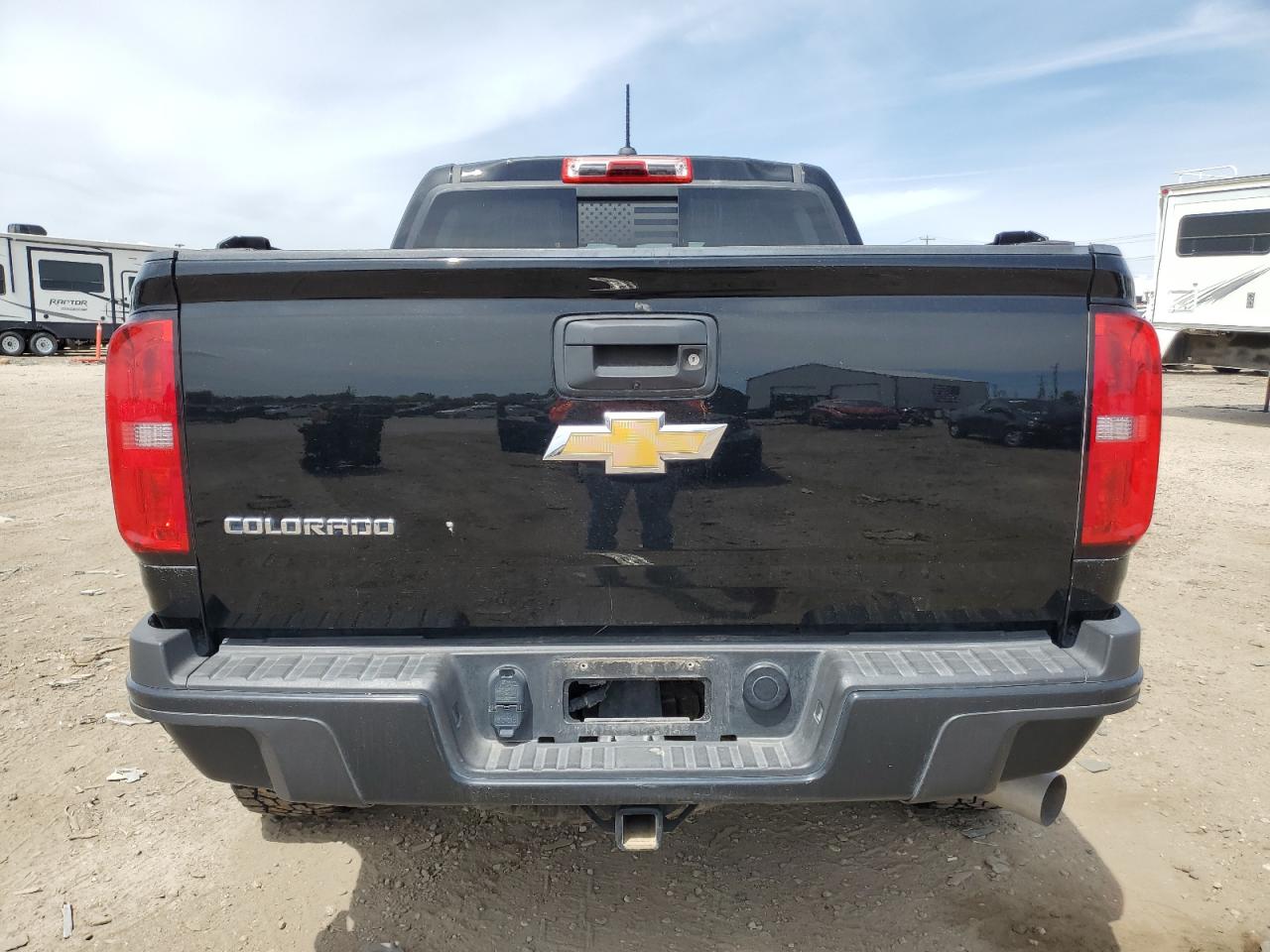 1GCPTEE11J1243705 2018 Chevrolet Colorado Zr2