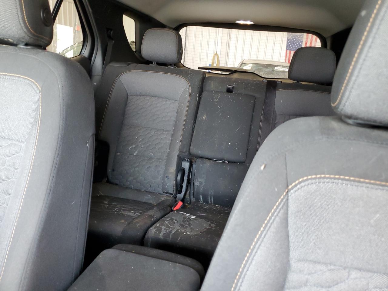 2GNAXSEV9J6319610 2018 Chevrolet Equinox Lt