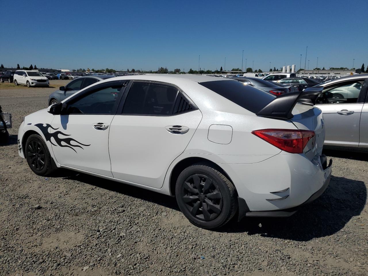 5YFBURHE2KP884369 2019 Toyota Corolla L