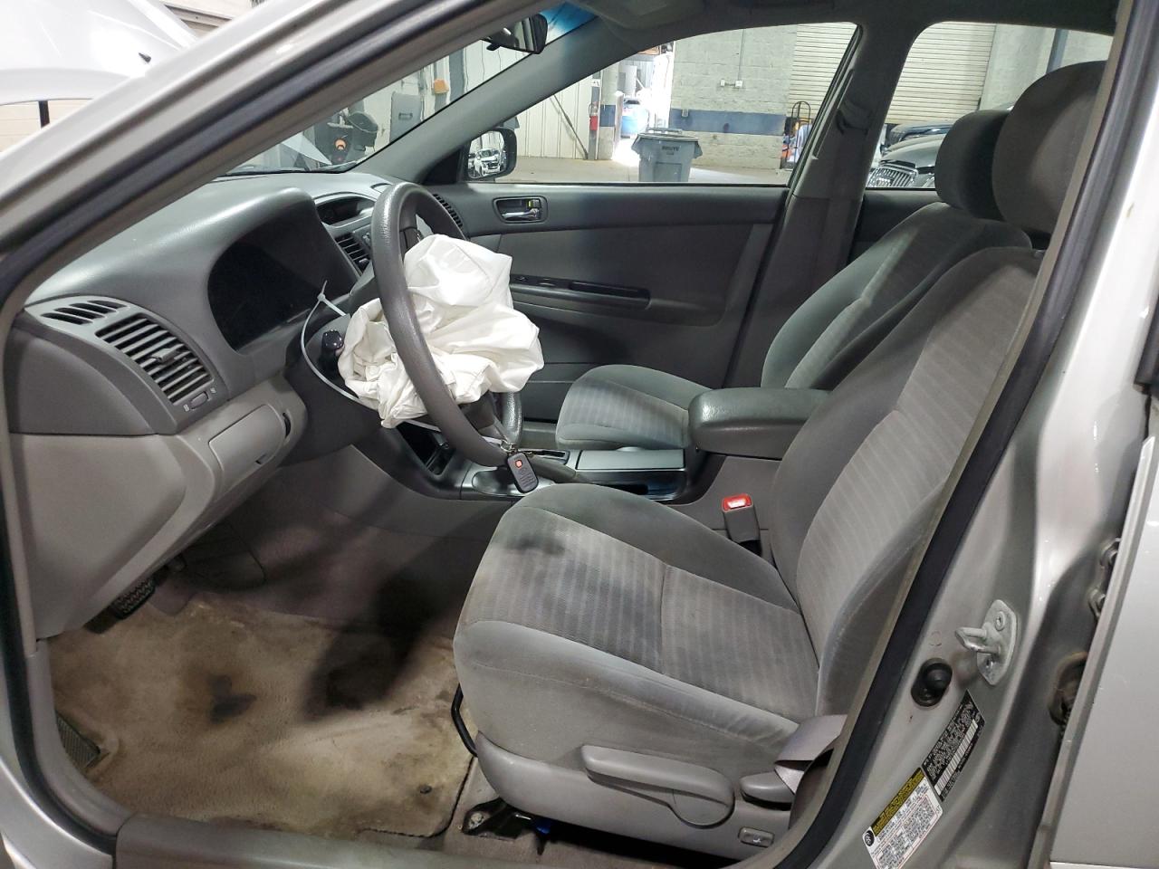 4T1BE32K75U093394 2005 Toyota Camry Le