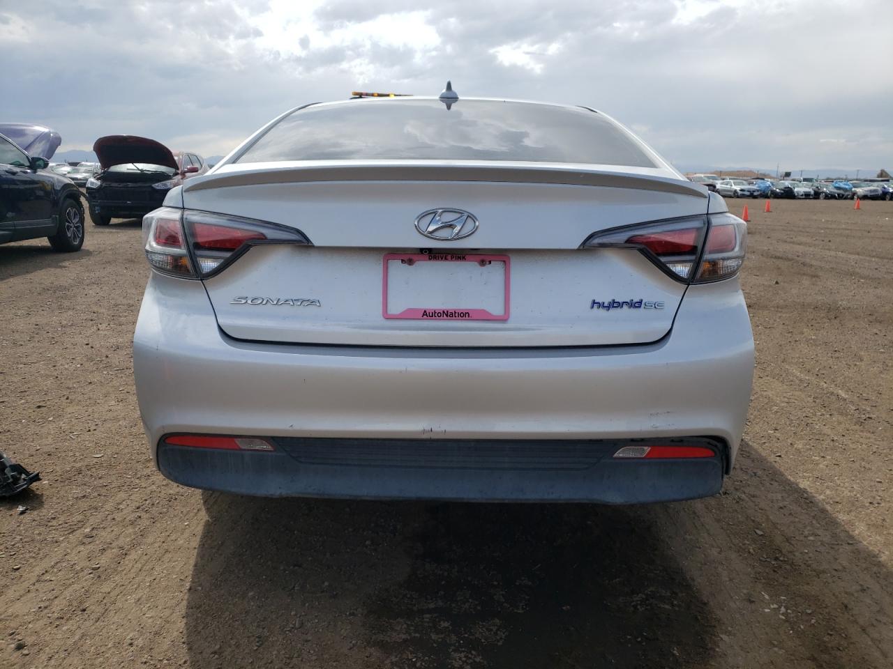 2016 Hyundai Sonata Hybrid vin: KMHE24L10GA031504