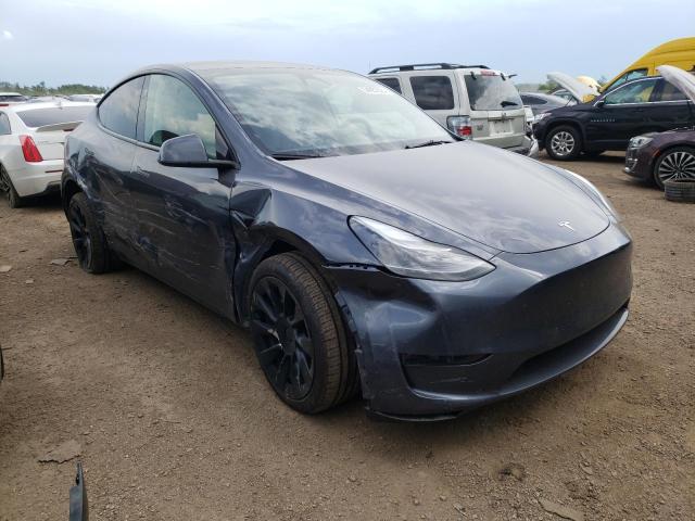 7SAYGDEE0PA207025 Tesla Model Y  4