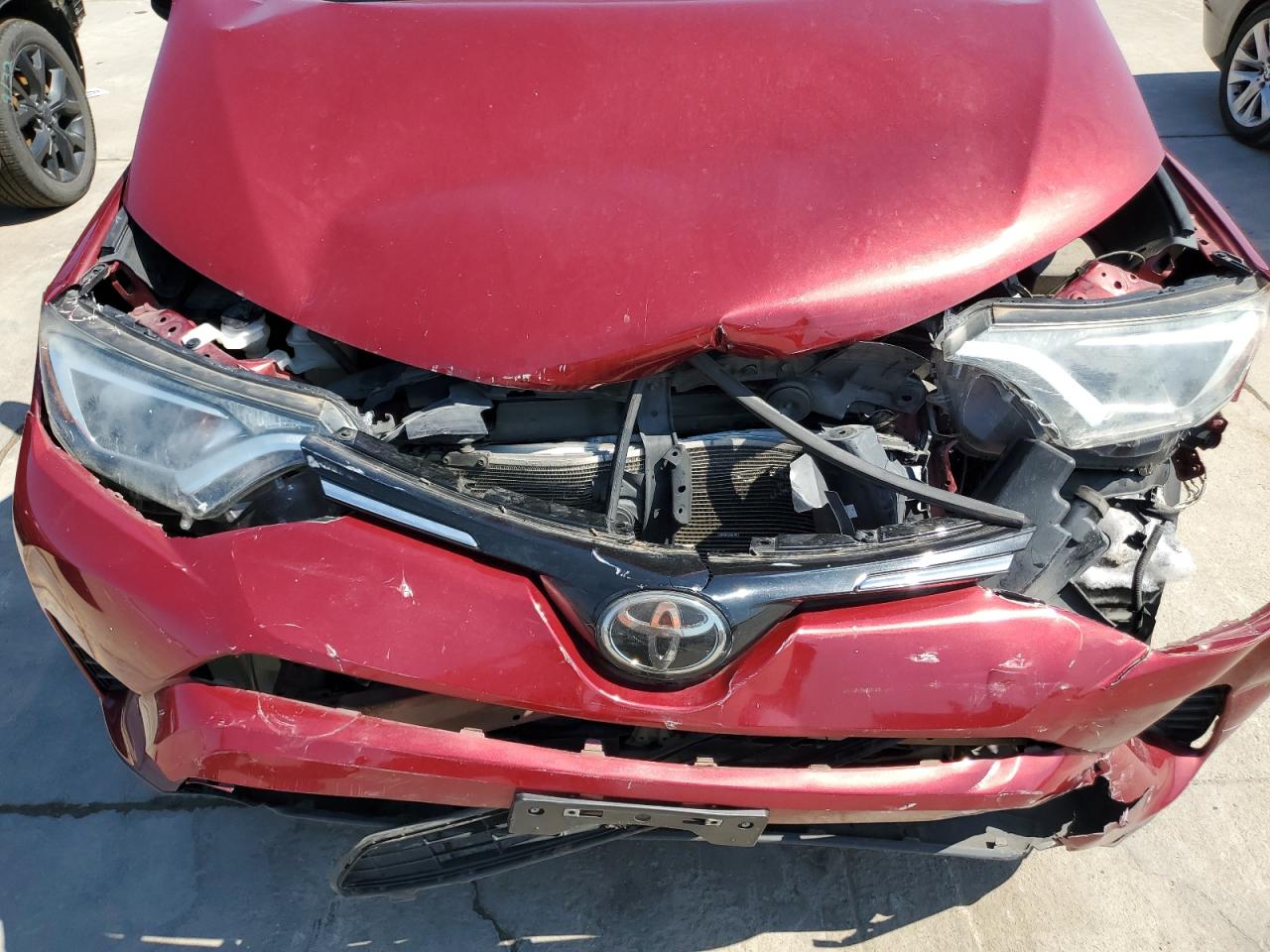 2T3ZFREV5JW421420 TOYOTA RAV4 2018