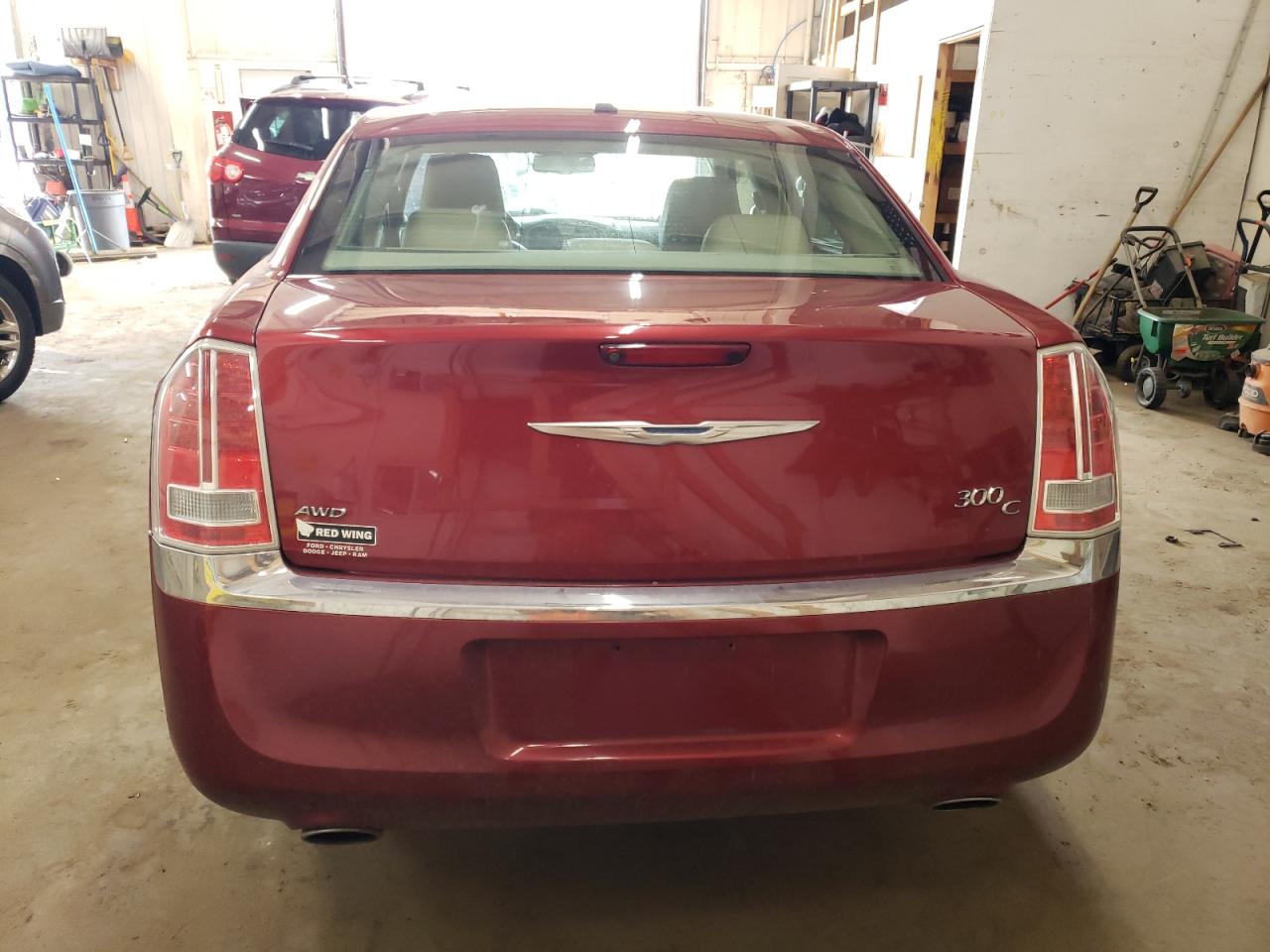 2C3CCAKT2CH182550 2012 Chrysler 300C