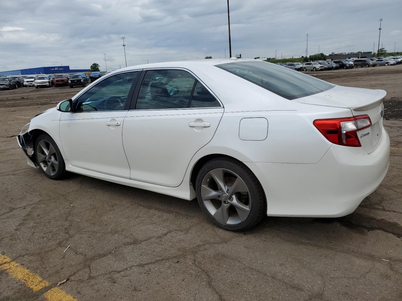 4T1BF1FK9CU620442 2012 Toyota Camry Base