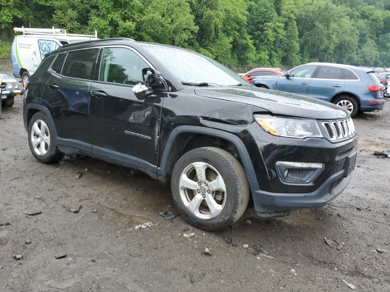 3C4NJDBB9JT436116 2018 Jeep Compass Latitude