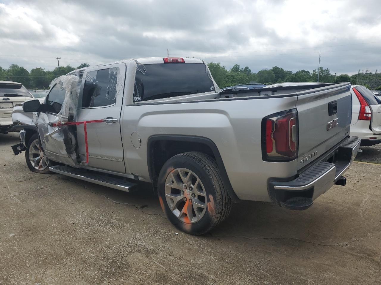 3GTP1NEC9JG557806 2018 GMC Sierra C1500 Slt