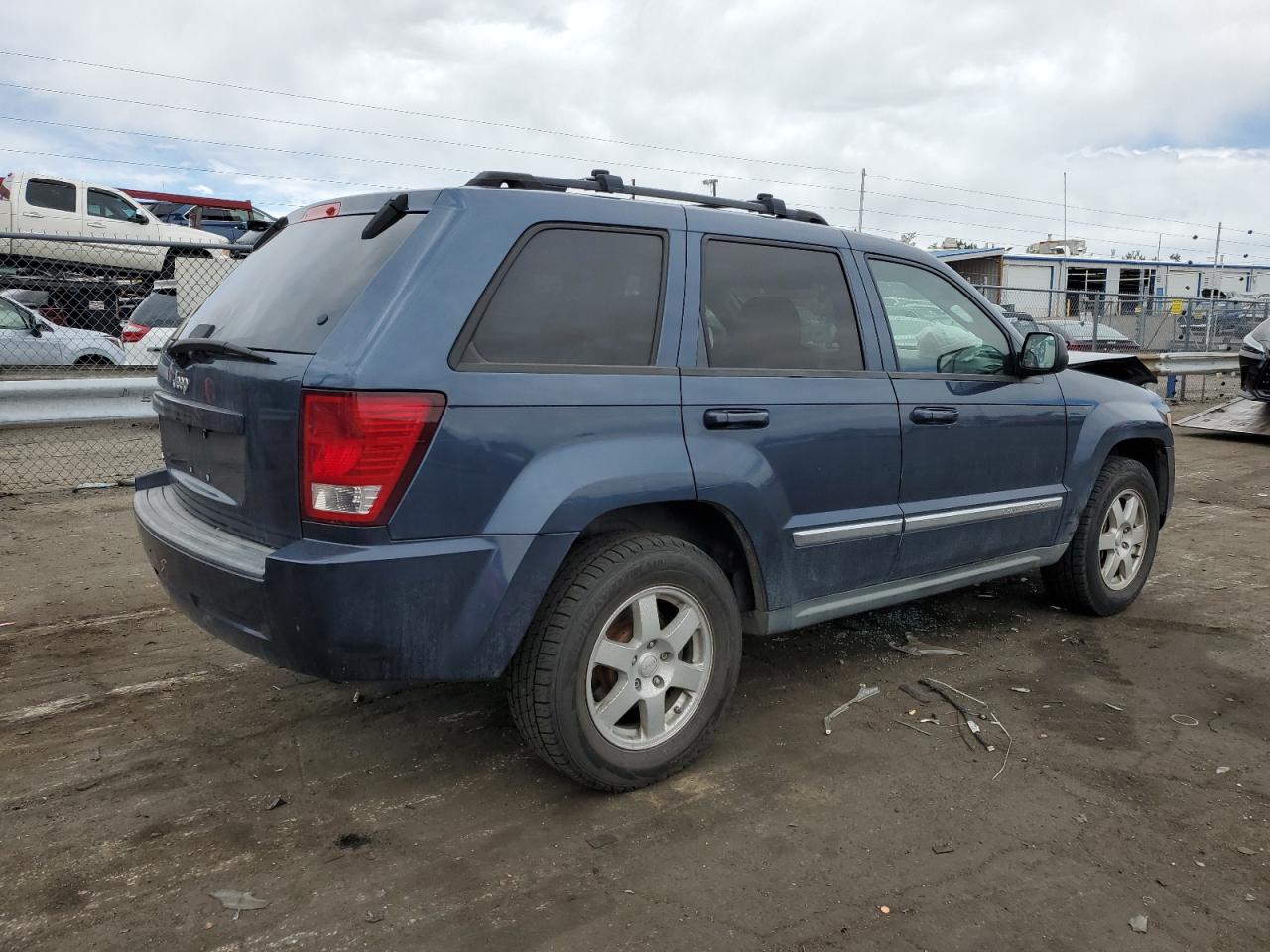 1J4PR4GK1AC101982 2010 Jeep Grand Cherokee Laredo