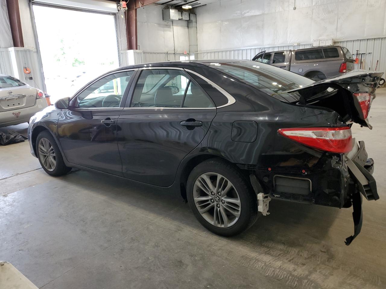 4T1BF1FKXHU336230 2017 Toyota Camry Le