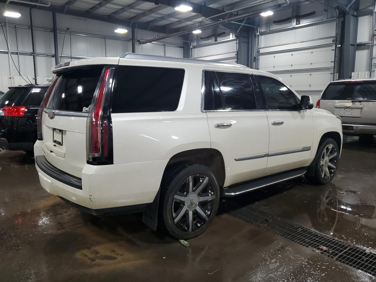 Lot #2912063708 2015 CADILLAC ESCALADE L