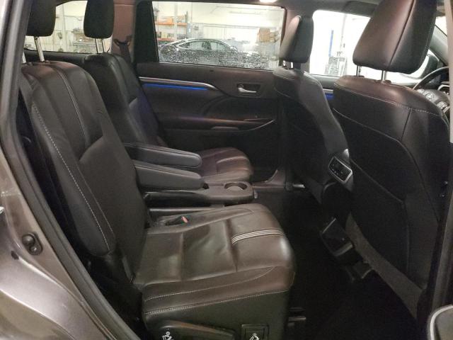 2017 Toyota Highlander Se VIN: 5TDJZRFH3HS425703 Lot: 56050834