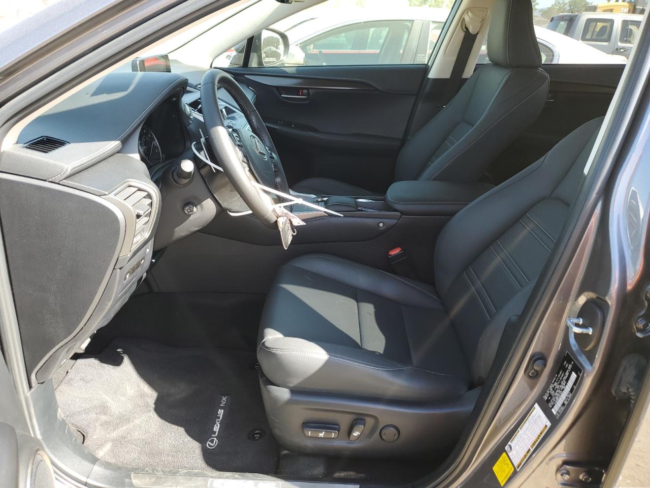 JTJAARBZ0L5011635 2020 Lexus Nx 300 Base