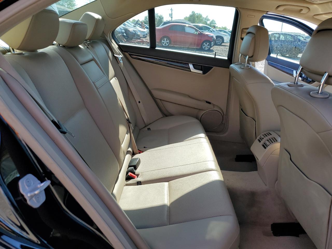 WDDGF8AB3DA841361 2013 Mercedes-Benz C 300 4Matic