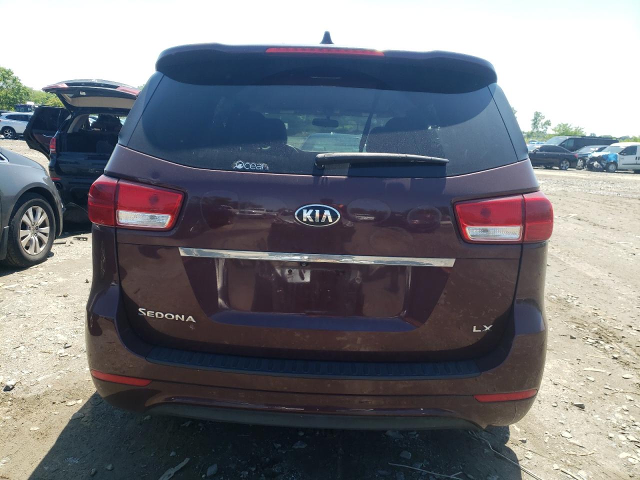 KNDMB5C1XF6070995 2015 Kia Sedona Lx