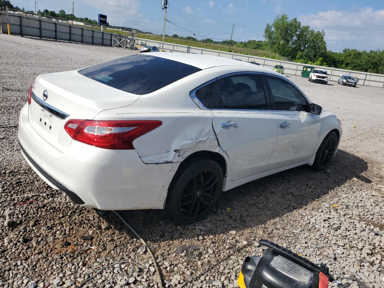 1N4AL3AP6GC142909 2016 Nissan Altima 2.5