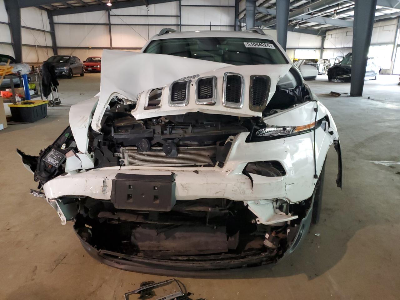 1C4PJLCB4HW661677 2017 Jeep Cherokee Latitude