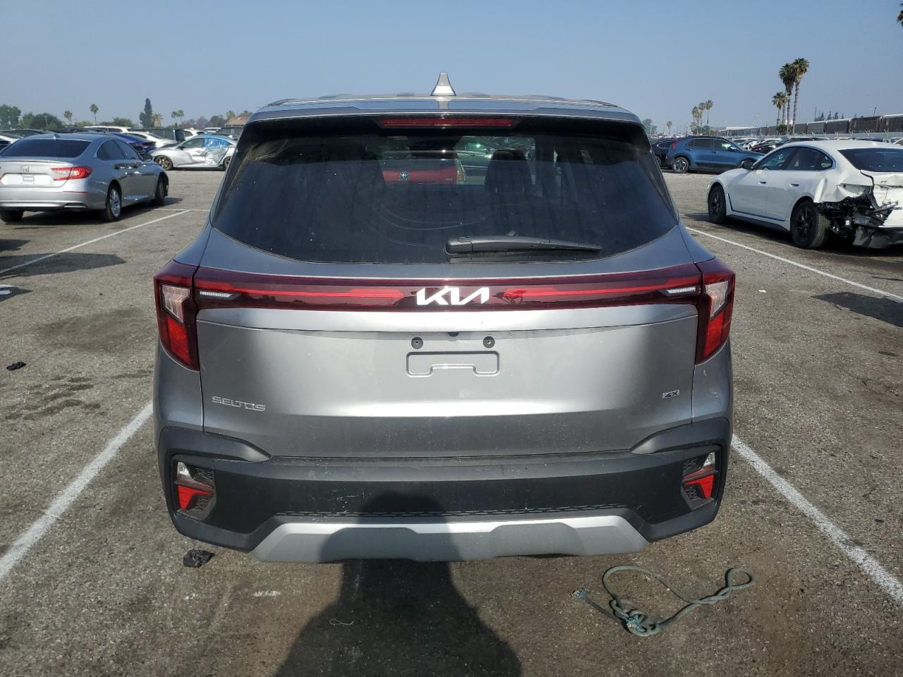 KNDEPCAAXR7594496 2024 Kia Seltos Lx
