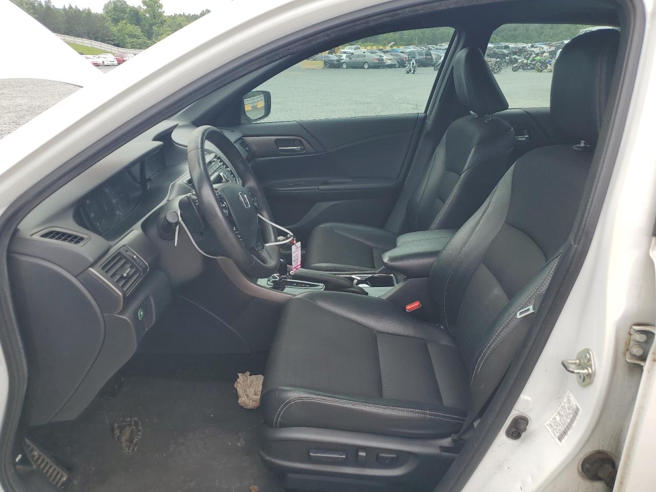 1HGCR2F51GA126438 HONDA ACCORD 2016
