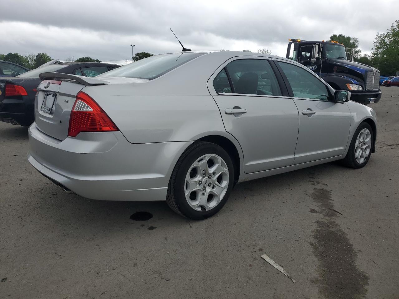 3FAHP0HA6AR386684 2010 Ford Fusion Se