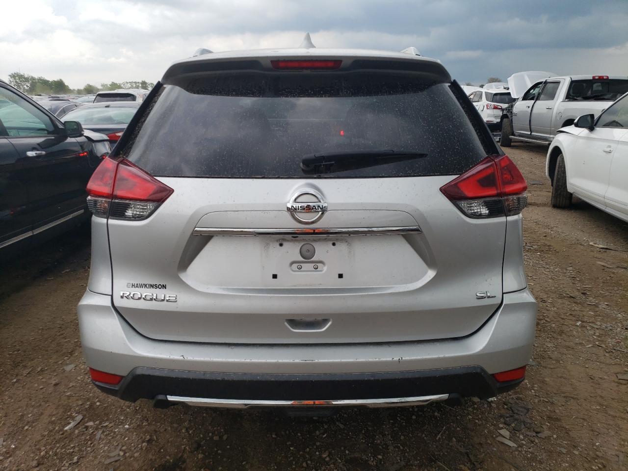 JN8AT2MT7JW462585 2018 Nissan Rogue S