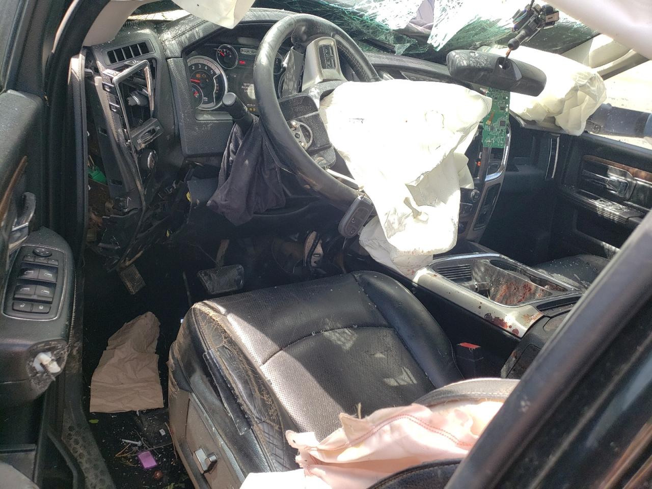 3C6UR5FL9GG129132 2016 Ram 2500 Laramie