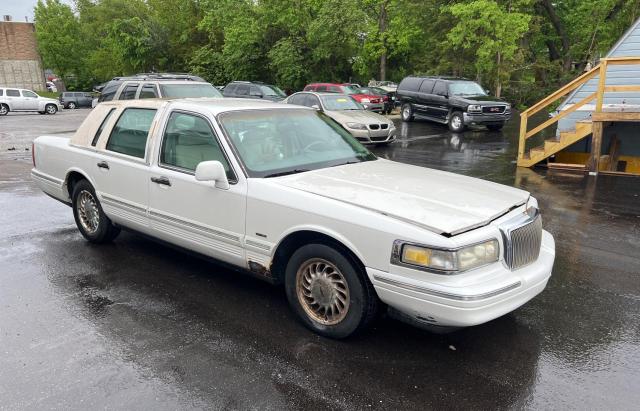 1996 Lincoln Town Car Signature VIN: 1LNLM82W4TY709436 Lot: 54030604