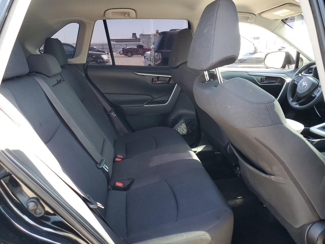 JTMH1RFV4KD025891 TOYOTA RAV4 2019