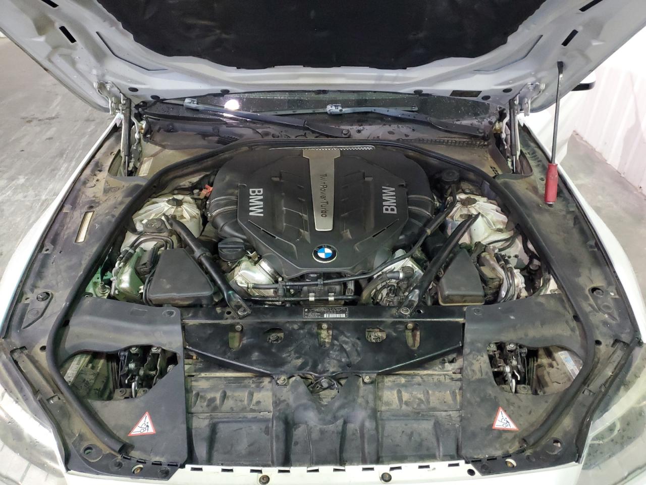 WBA6B2C56DDG66558 2013 BMW 650 I