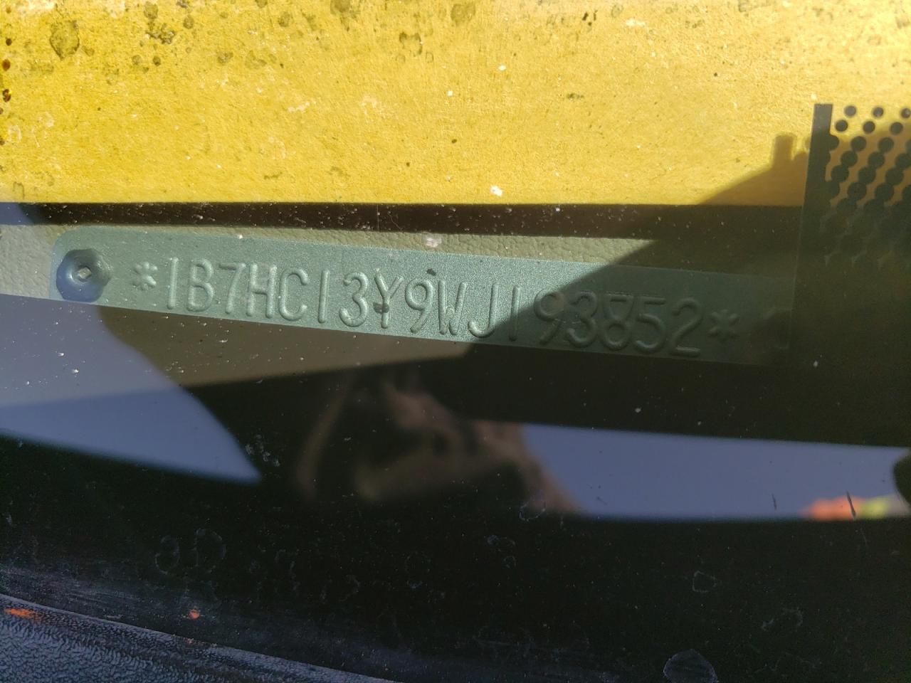 1B7HC13Y9WJ193852 1998 Dodge Ram 1500