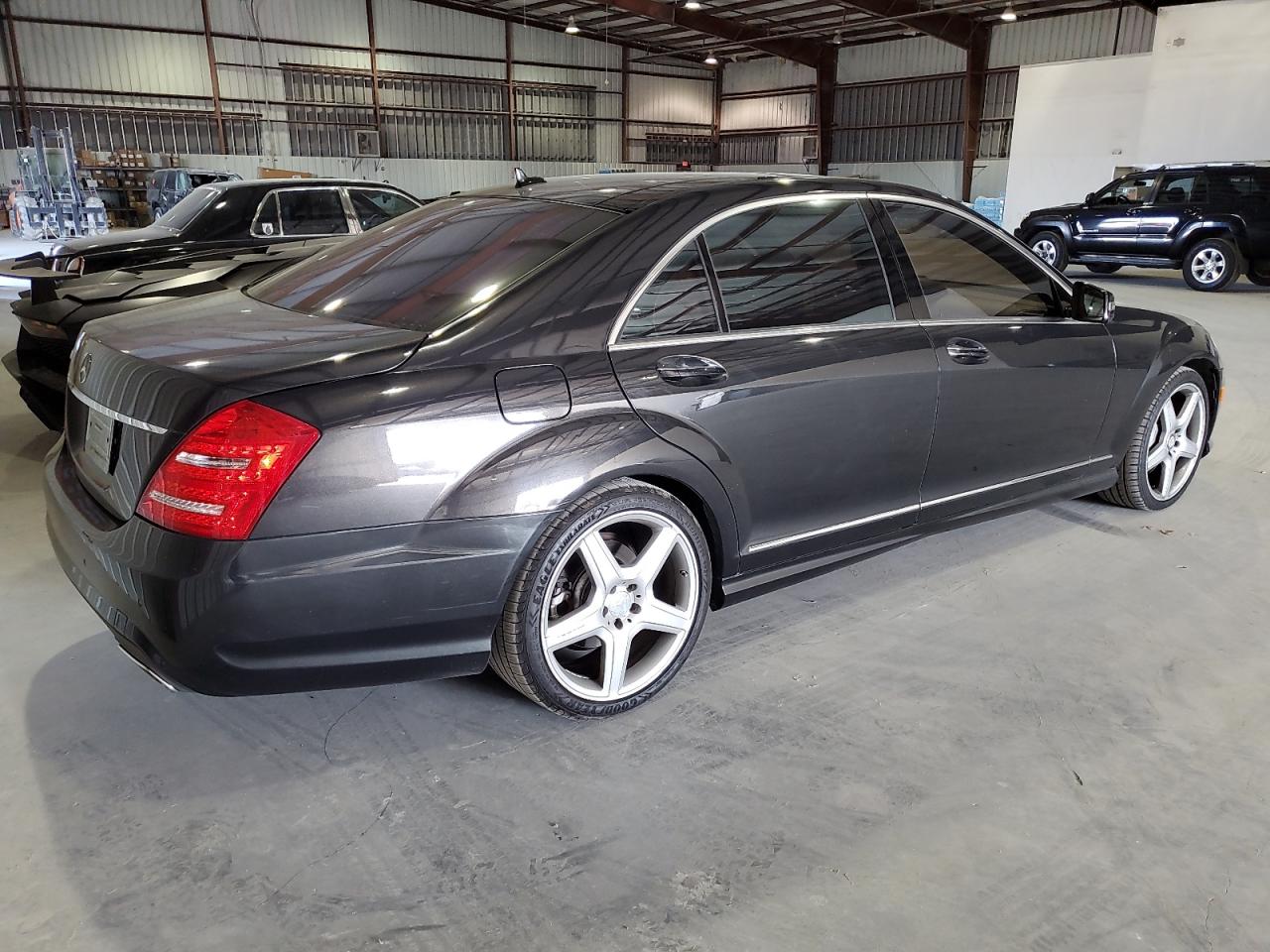 WDDNG7DB5DA504586 2013 Mercedes-Benz S 550