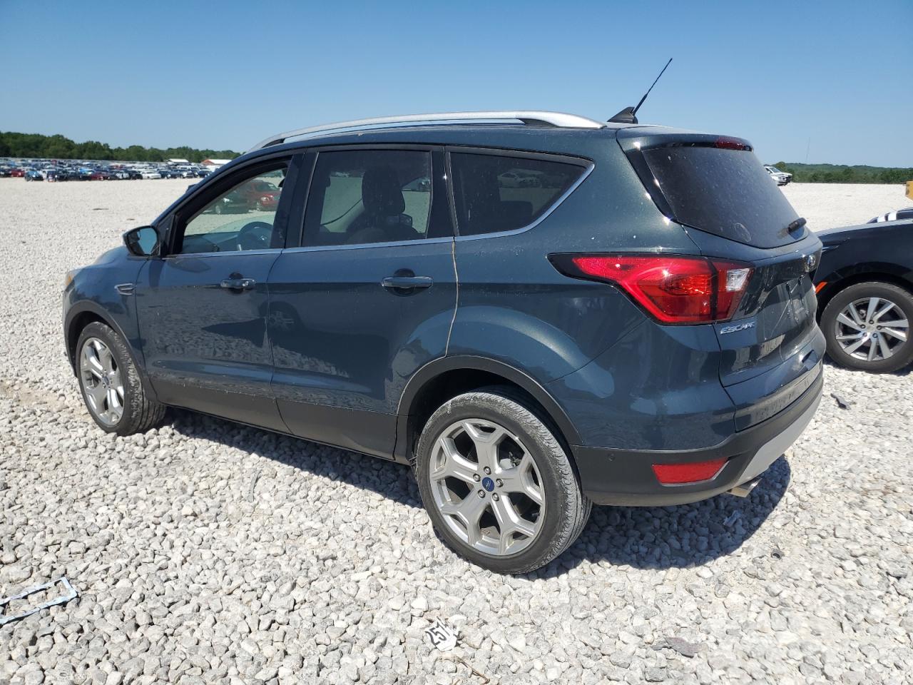 1FMCU9J98KUC24806 FORD ESCAPE 2019