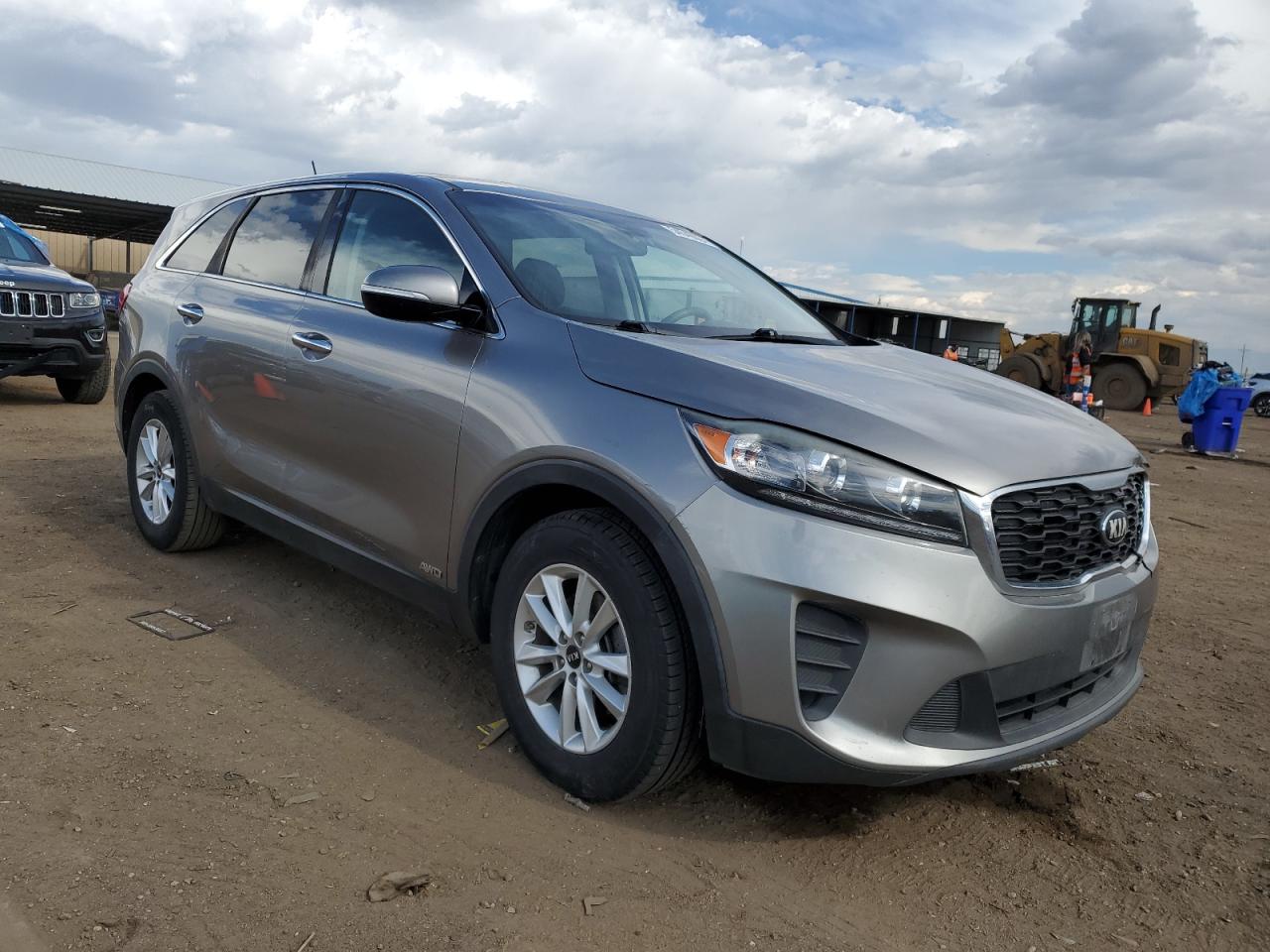 5XYPGDA50KG440812 2019 Kia Sorento Lx