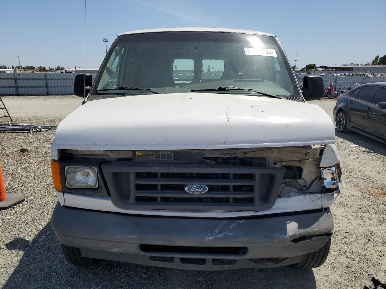 1FTNS24WX4HB09325 2004 Ford Econoline E250 Van