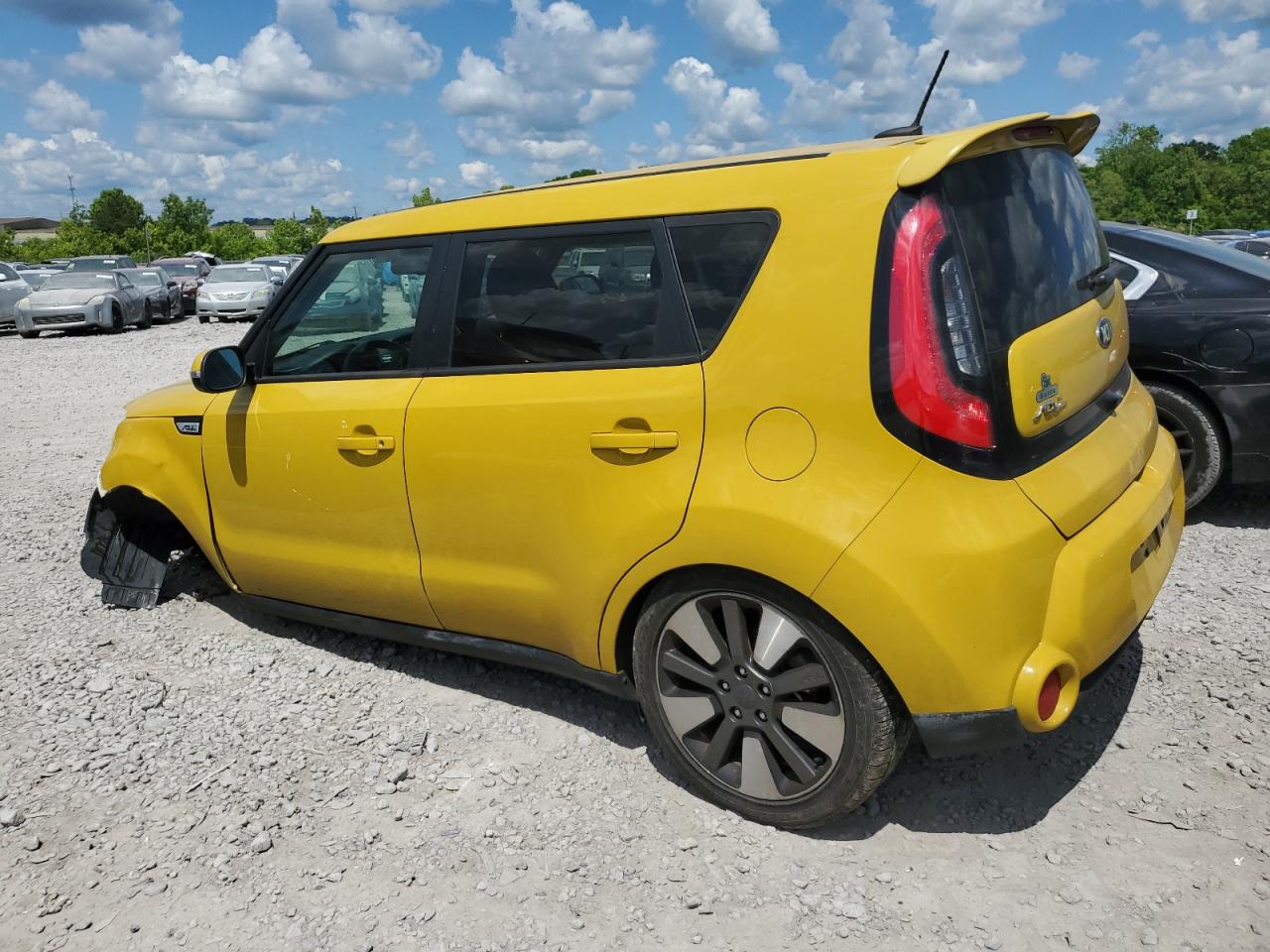 KNDJX3A5XF7153593 2015 Kia Soul !