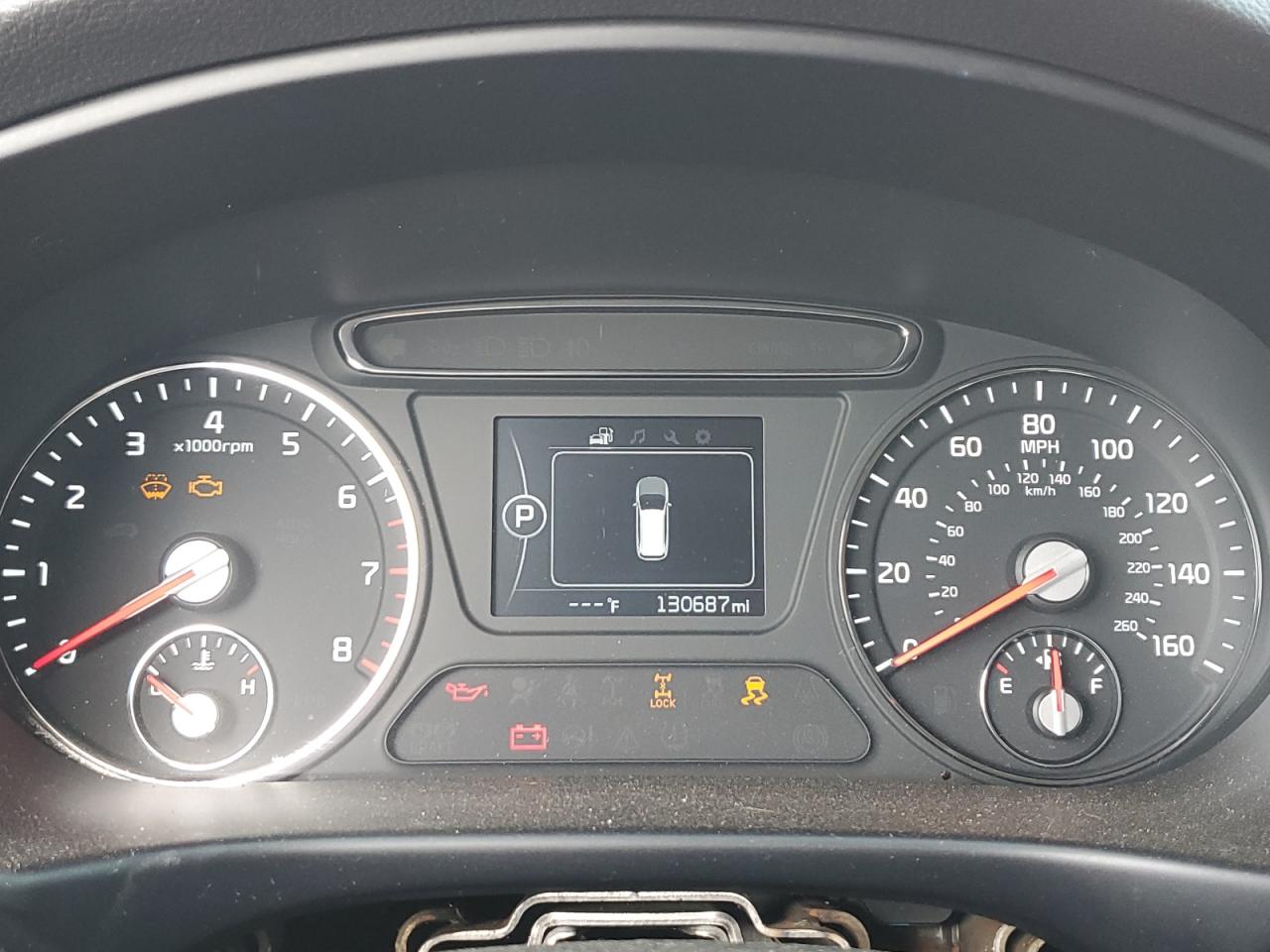 5XYPGDA32GG045729 2016 Kia Sorento Lx